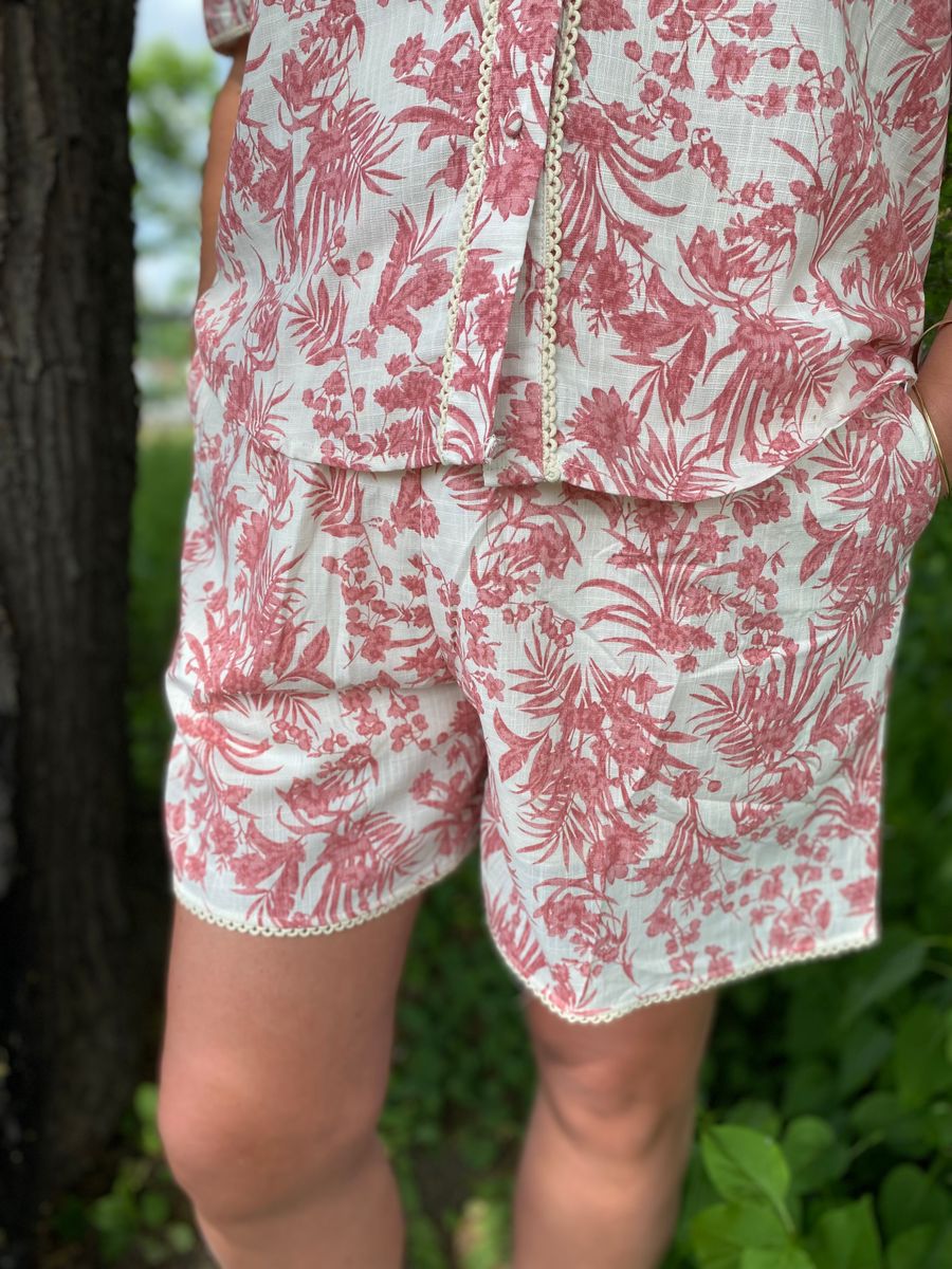 Bianca shorts, bringebær/sand