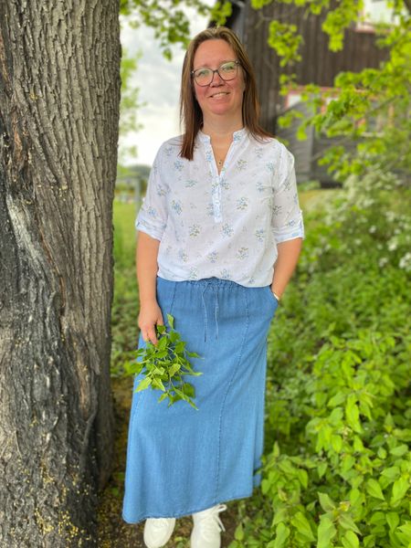 Hovedbilde Sandra bluse, hvit m/blomster