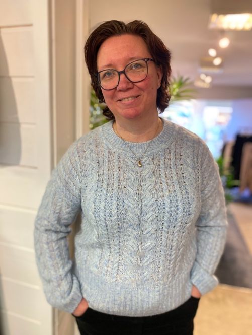 Hovedbilde Daimi strikket genser, lys blå